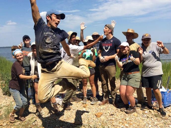 The VMNH paleo team had a successful day digging in Yorktown ...